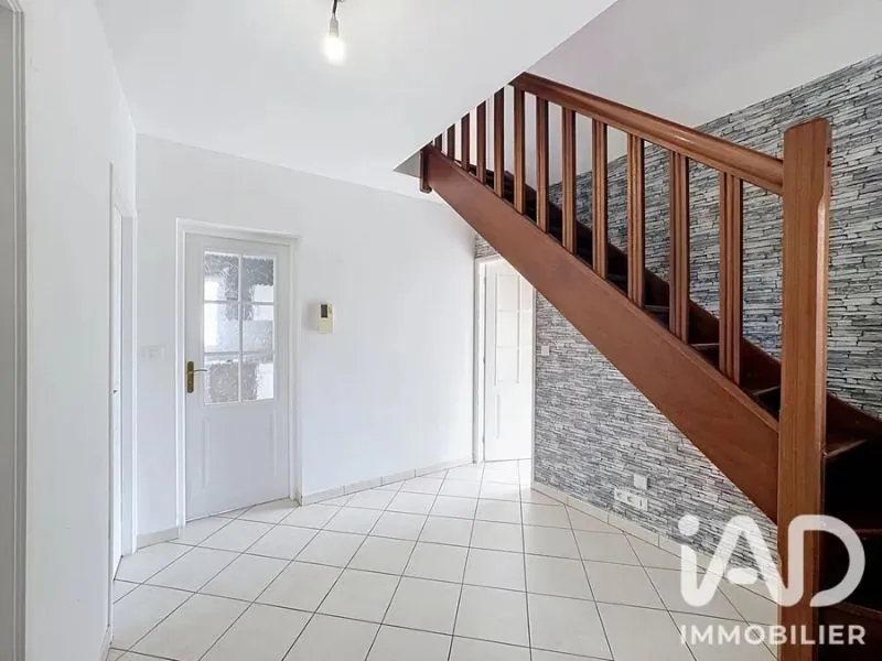 Maison 5 pièces à Grossœuvre